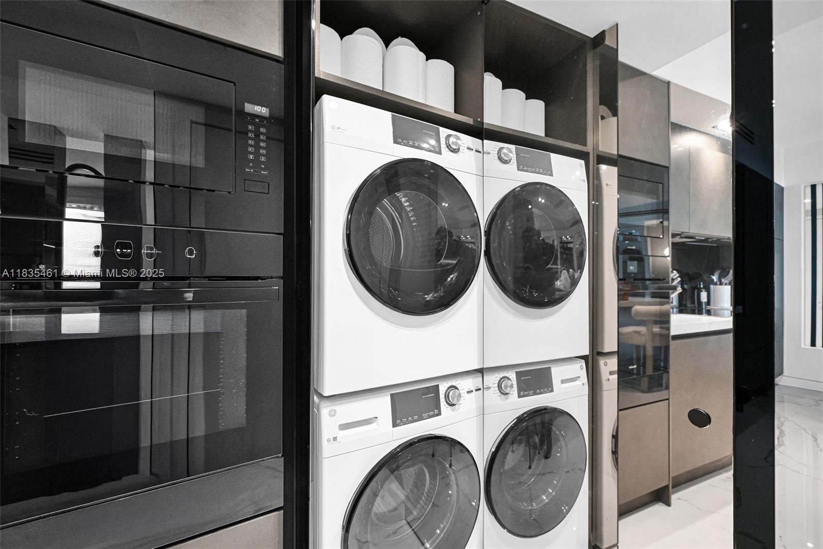 1000 S Pointe Dr # 1706