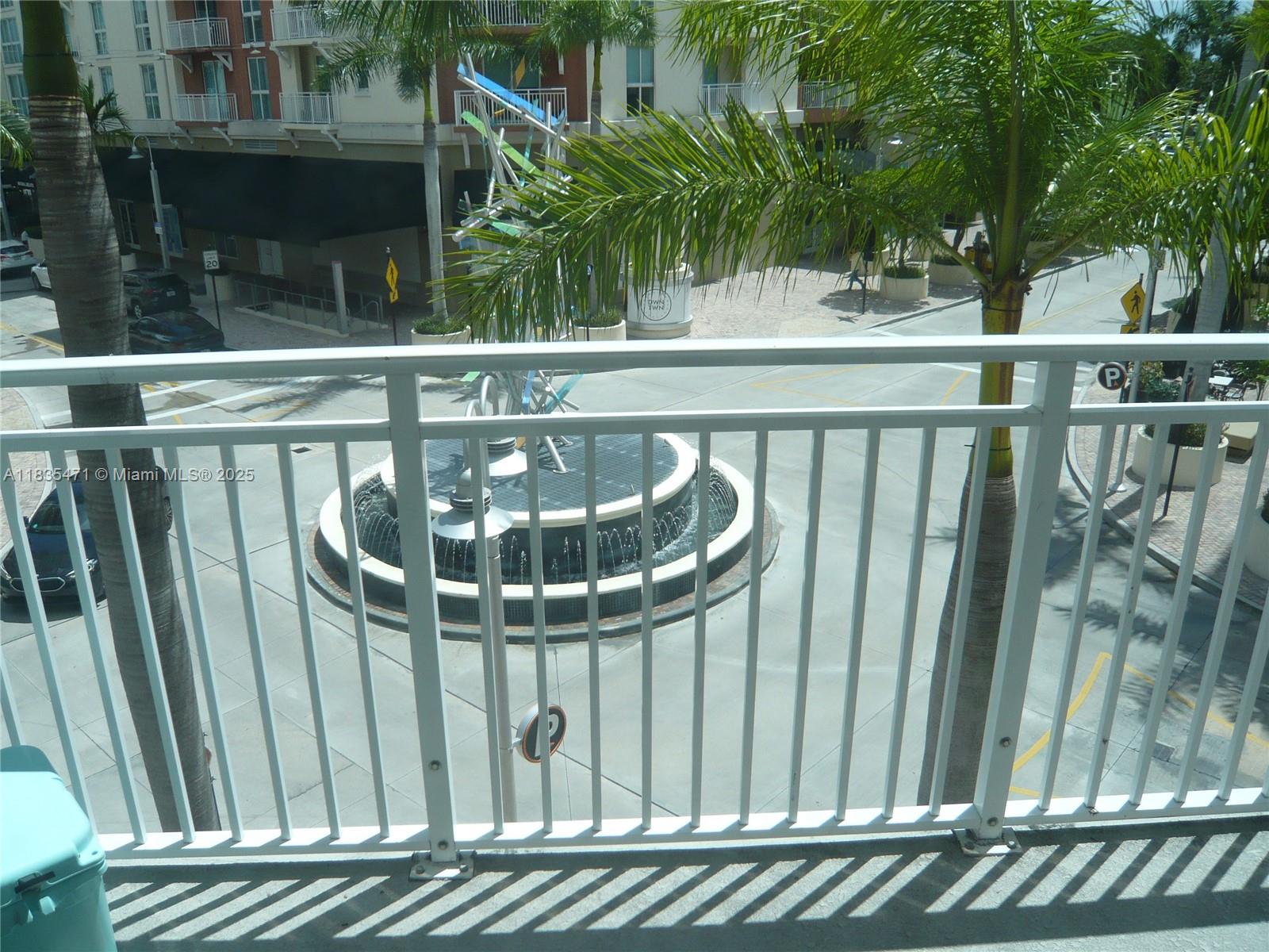 7280 SW 89th St # D205