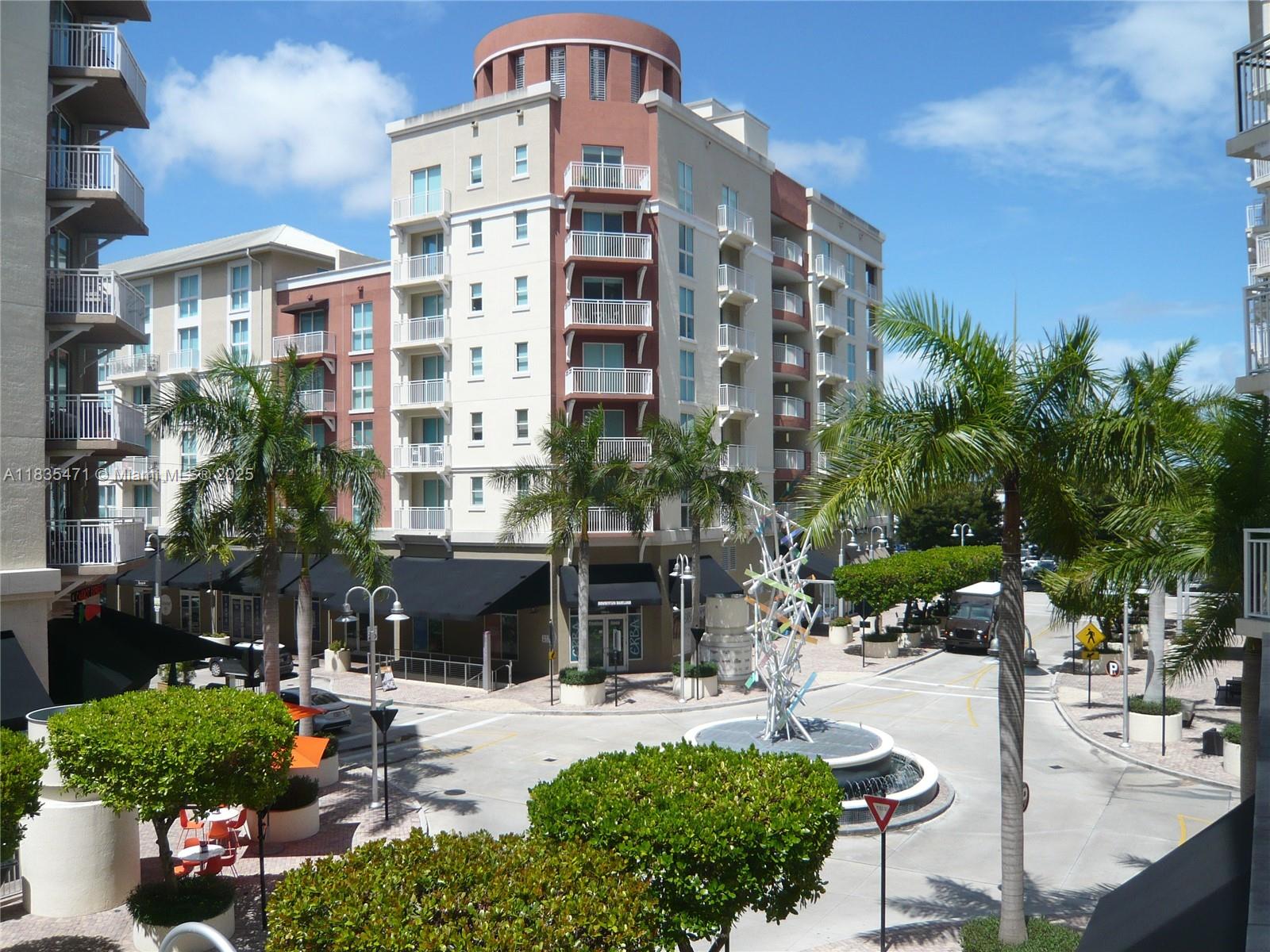 7280 SW 89th St # D205