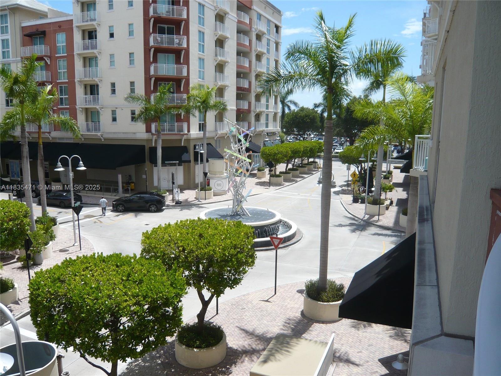 7280 SW 89th St # D205