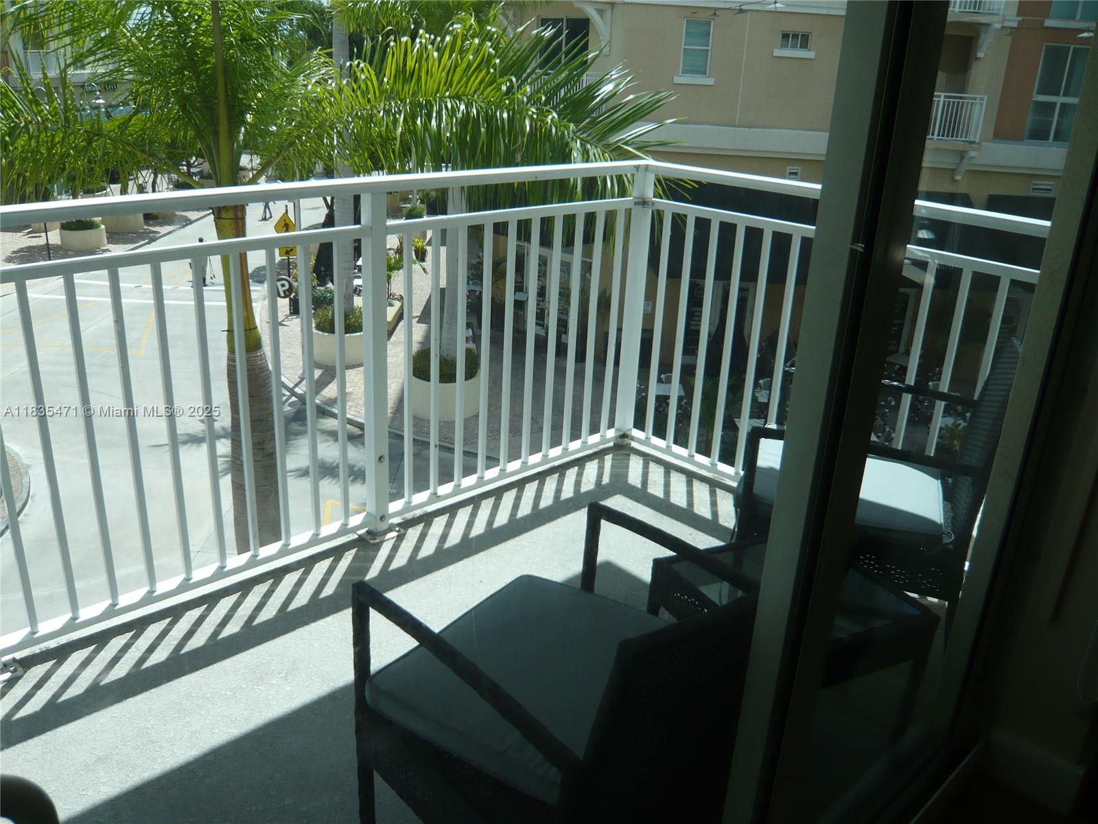 7280 SW 89th St # D205