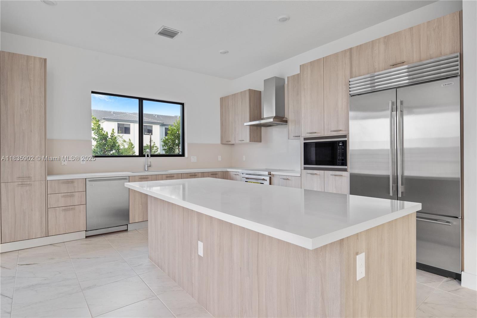 8327 SW 121 Ter
