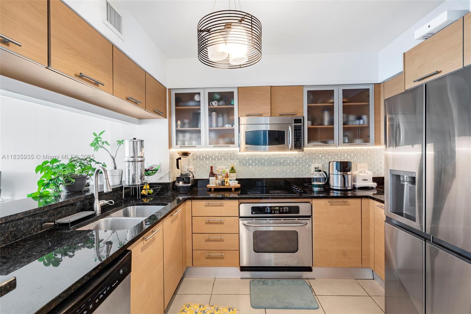 31 SE 5th St # 1705