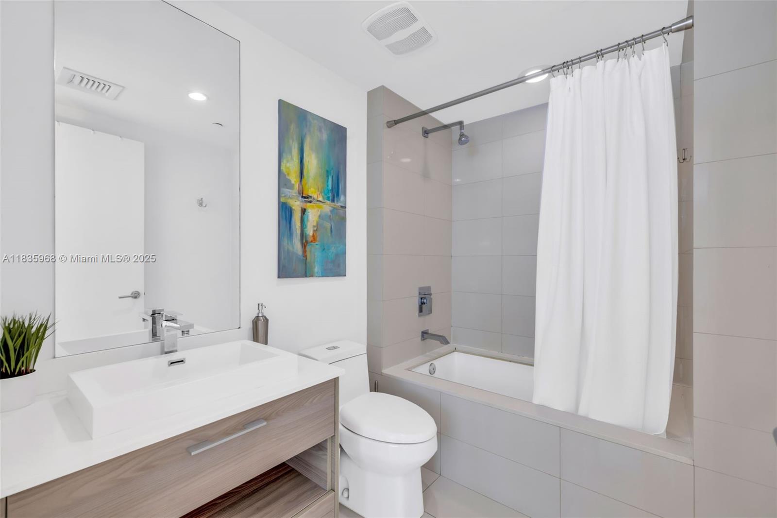 1300 S Miami Ave Unit: 1208