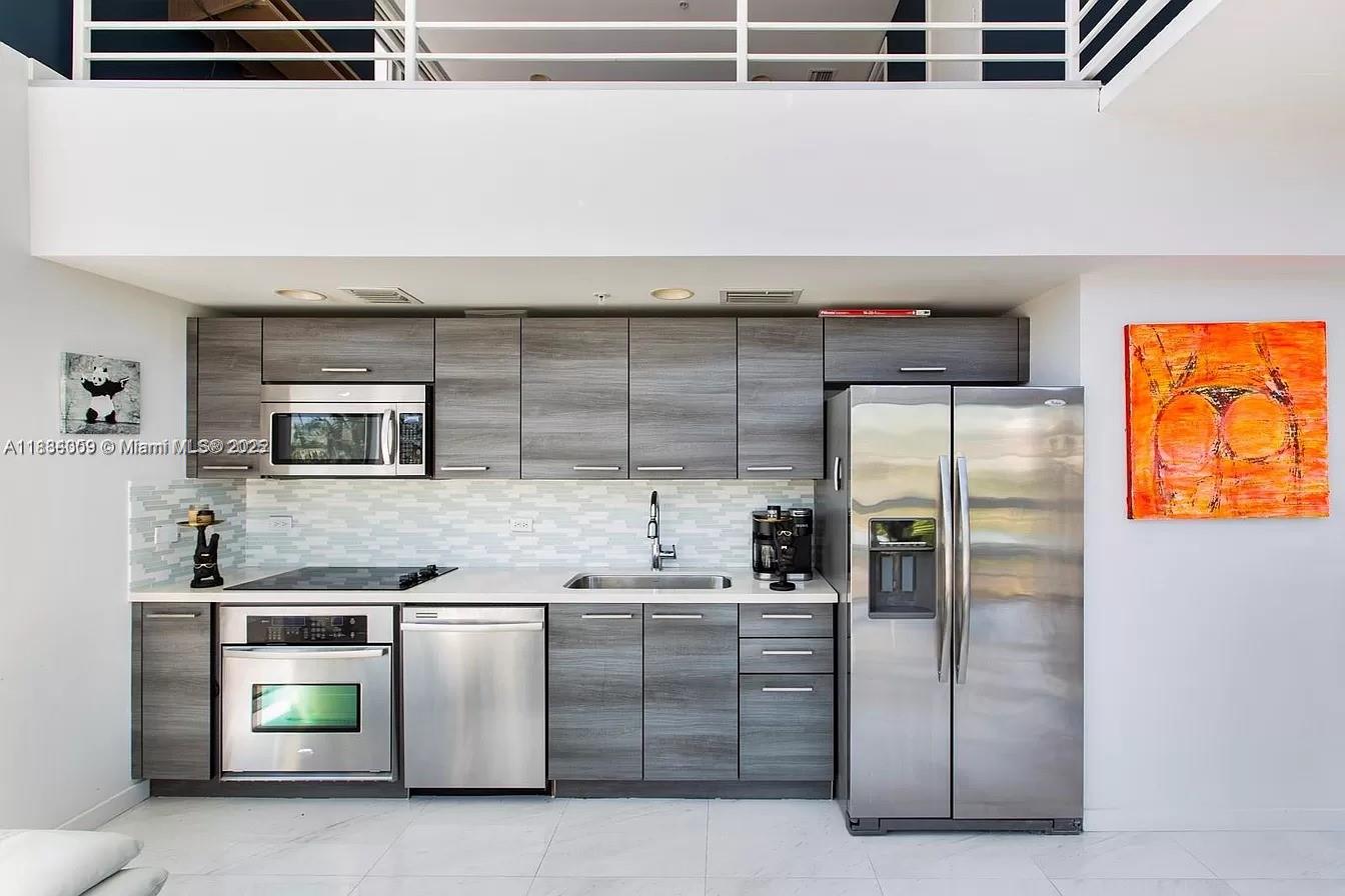 421 Meridian Ave # 15