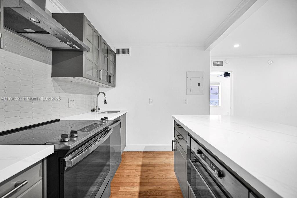 1337 Euclid Ave # 106