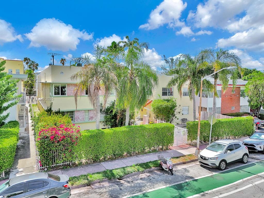 1337 Euclid Ave # 106