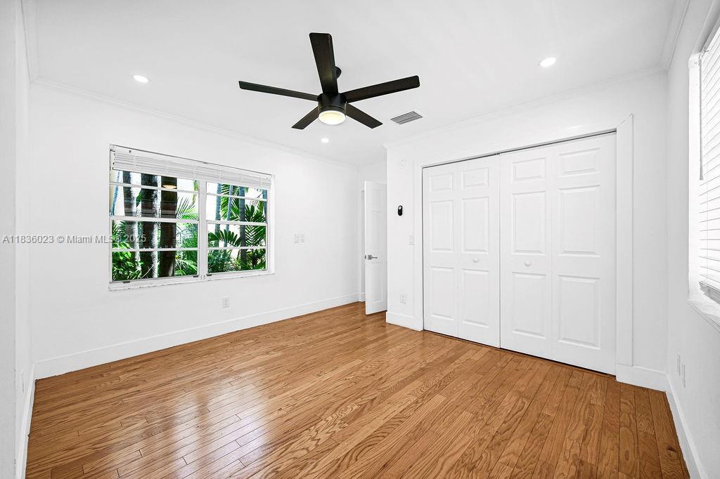 1337 Euclid Ave # 106