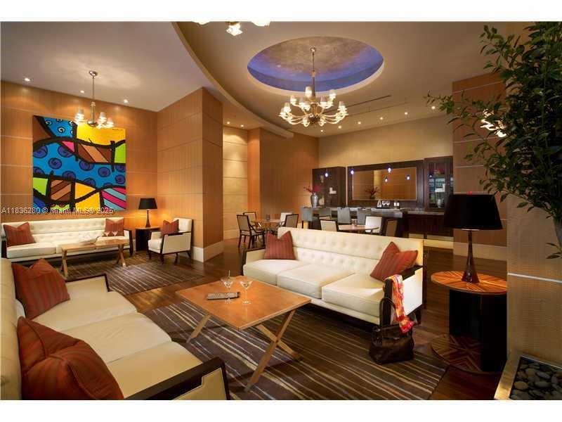 244 BISCAYNE BL # 249