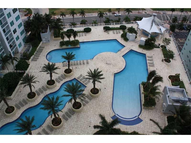 244 BISCAYNE BL # 249