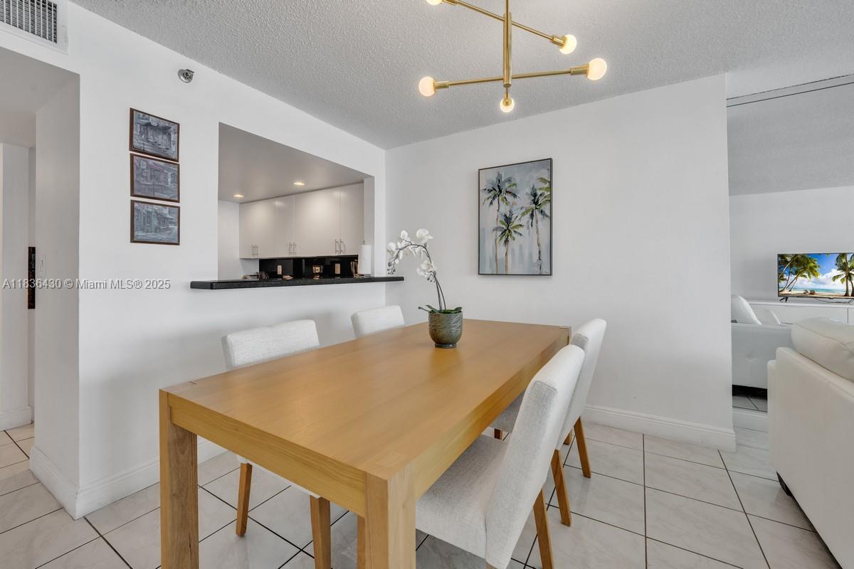 1717 N Bayshore Dr # 3237 Unit: A-3237