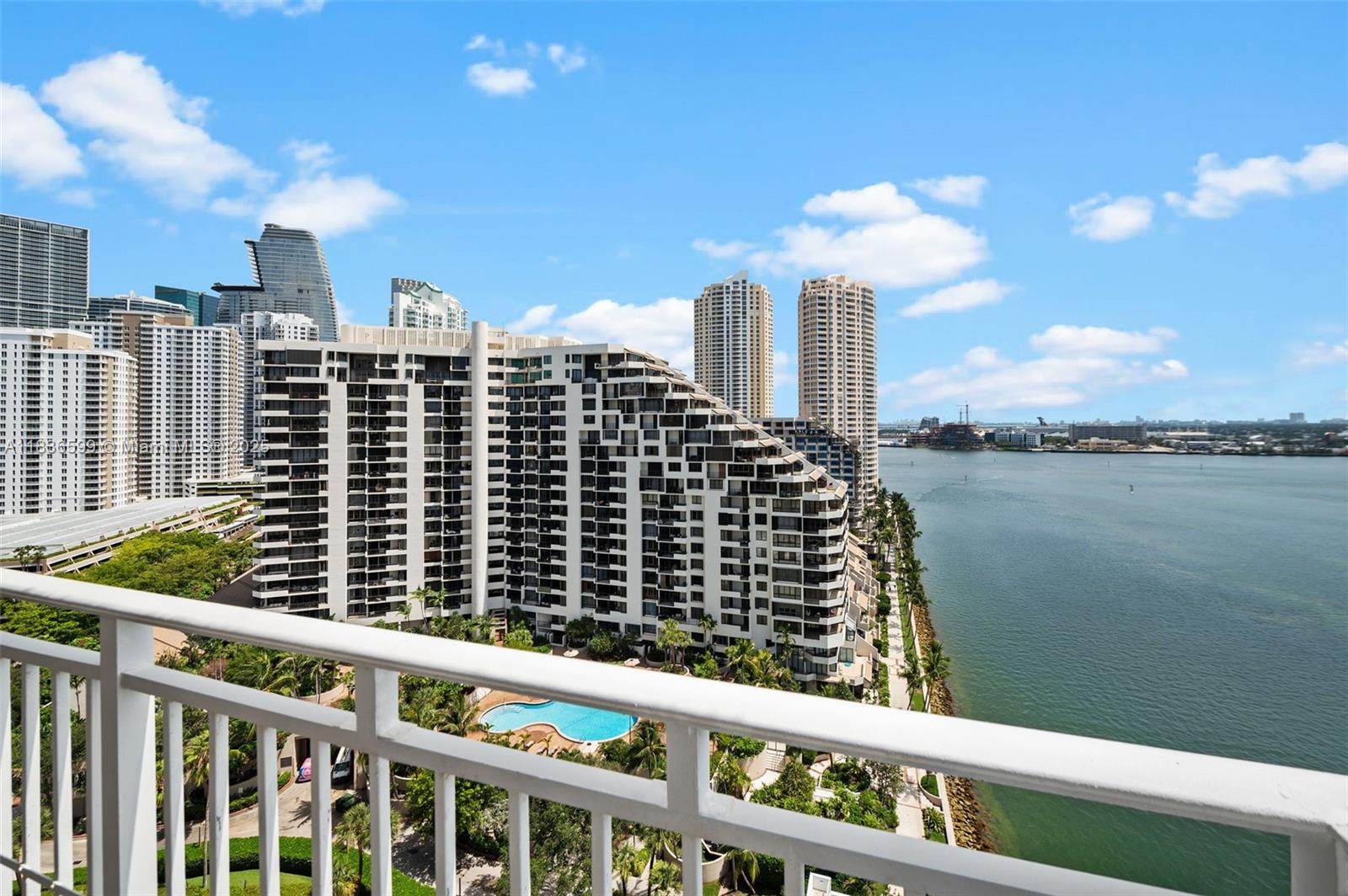 770 Claughton Island Dr # 1915