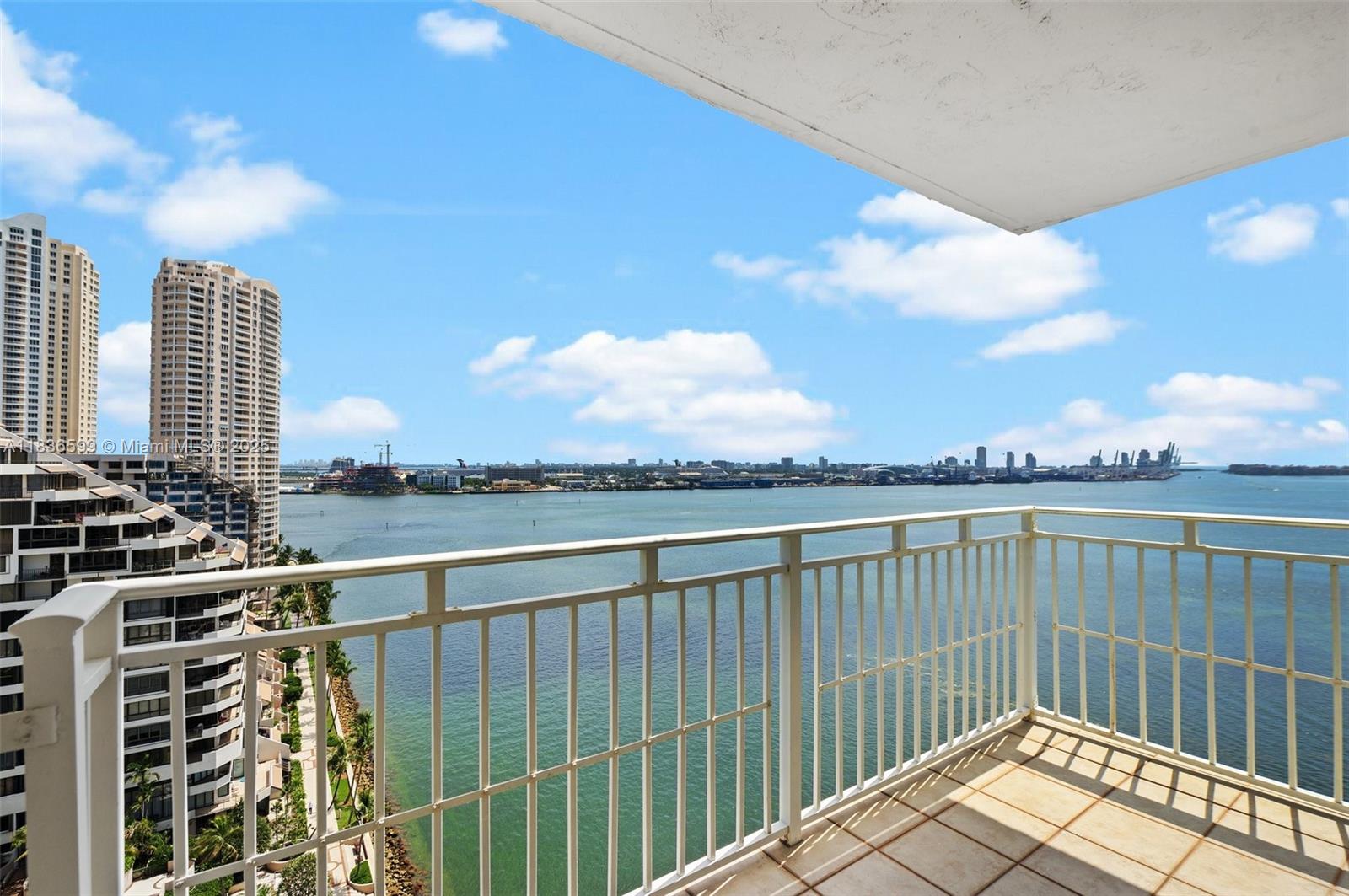 770 Claughton Island Dr # 1915
