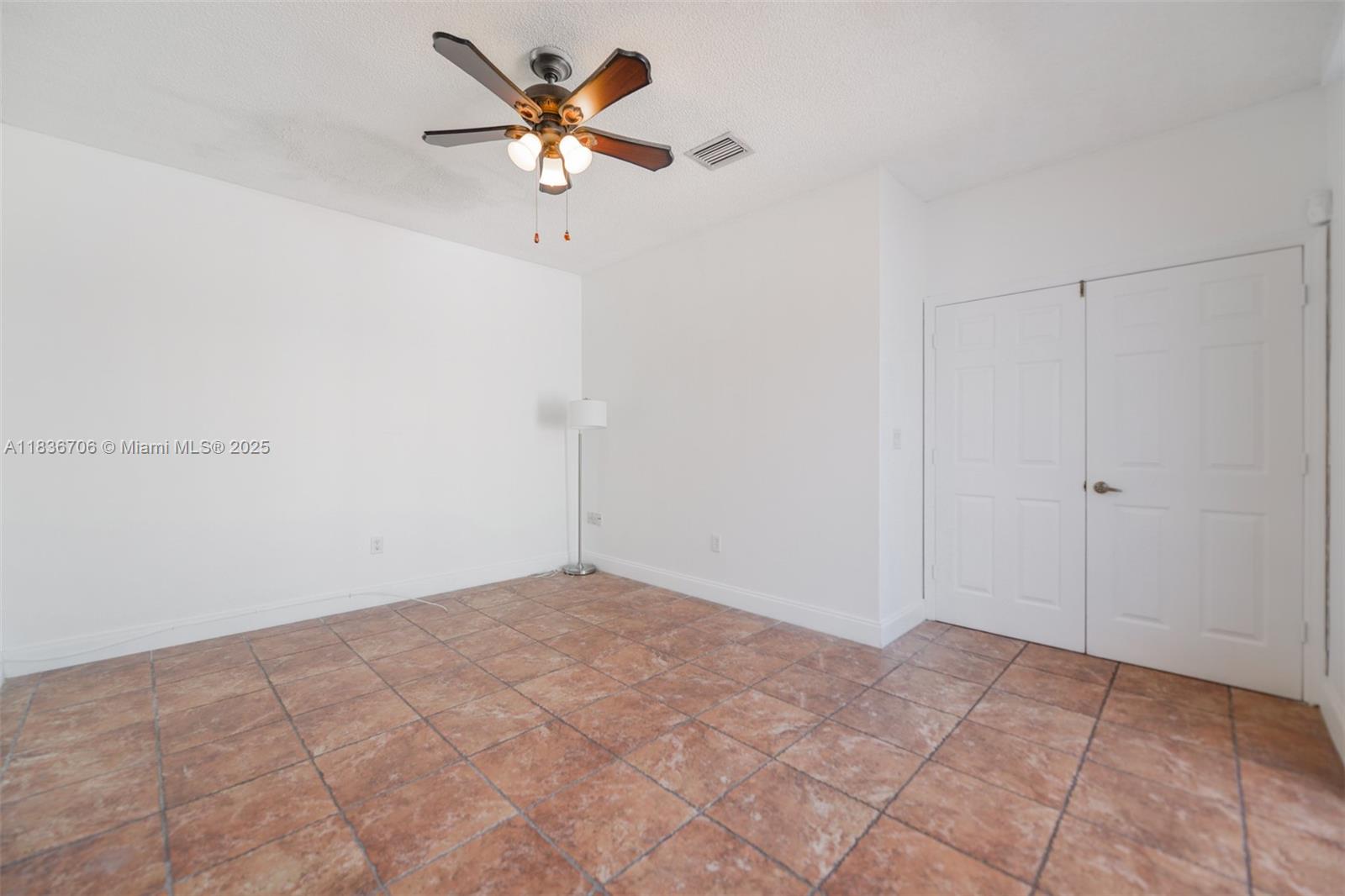 1551 Seagrape Way