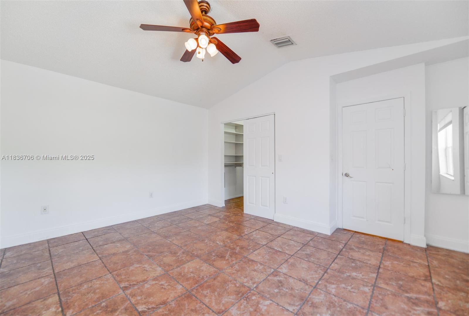 1551 Seagrape Way