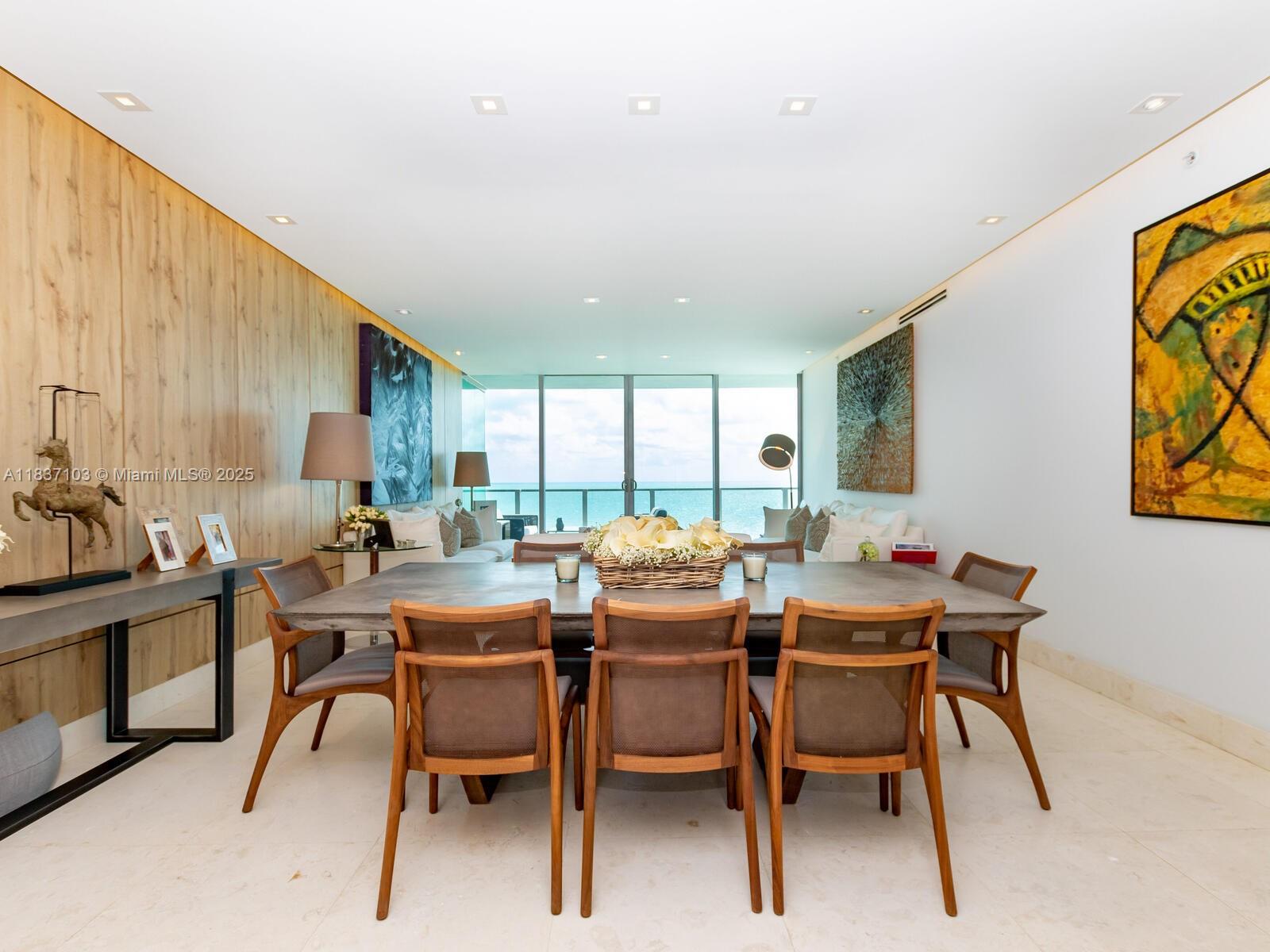 360 Ocean Dr # 606S