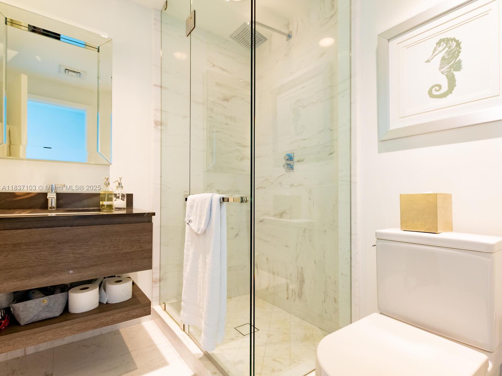 360 Ocean Dr # 606S