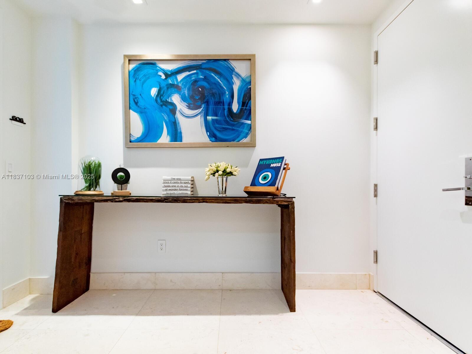 360 Ocean Dr # 606S