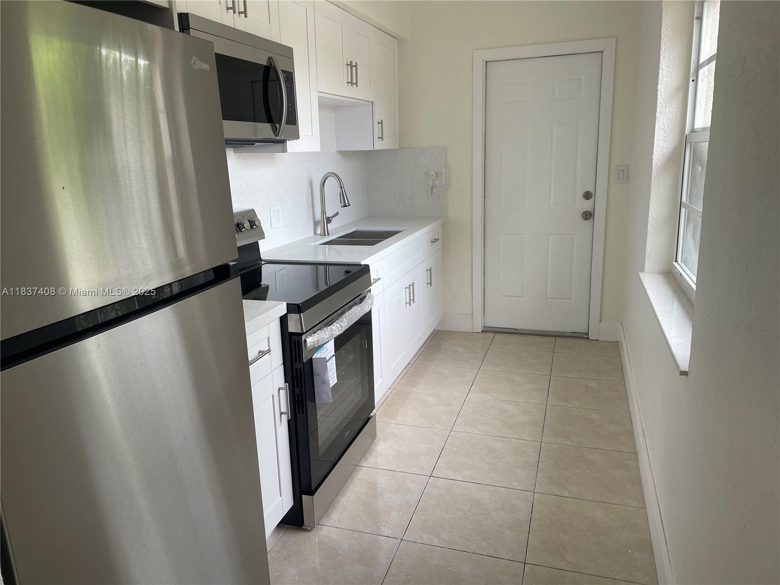 320 E 58th St