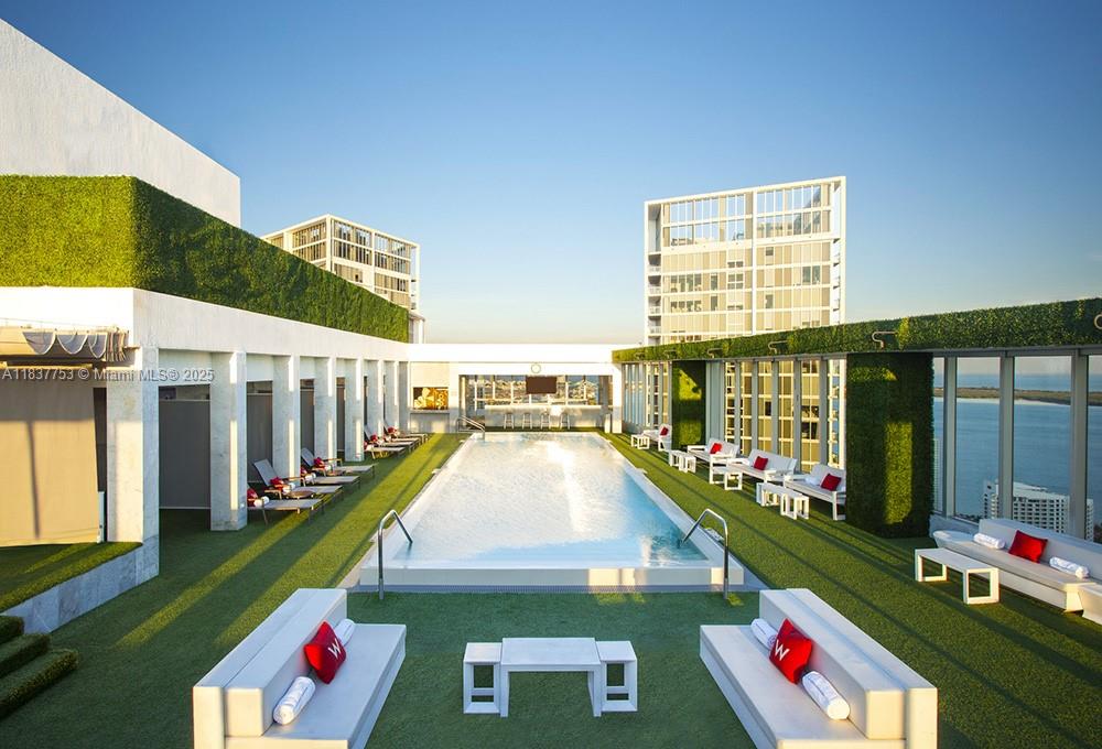 475 Brickell Ave # 2108