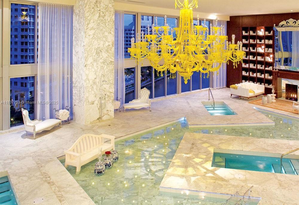 475 Brickell Ave # 2108