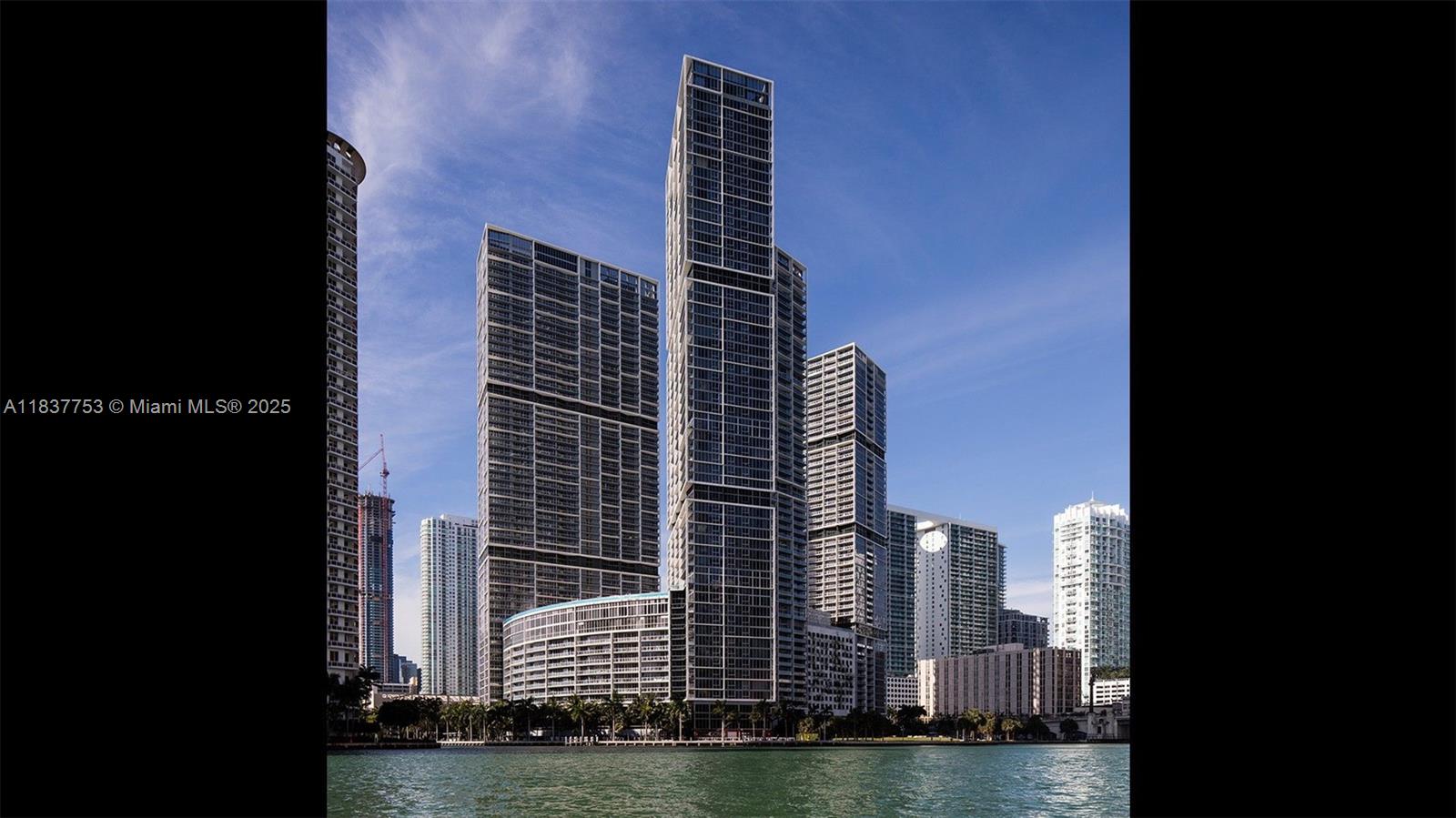 475 Brickell Ave # 2108