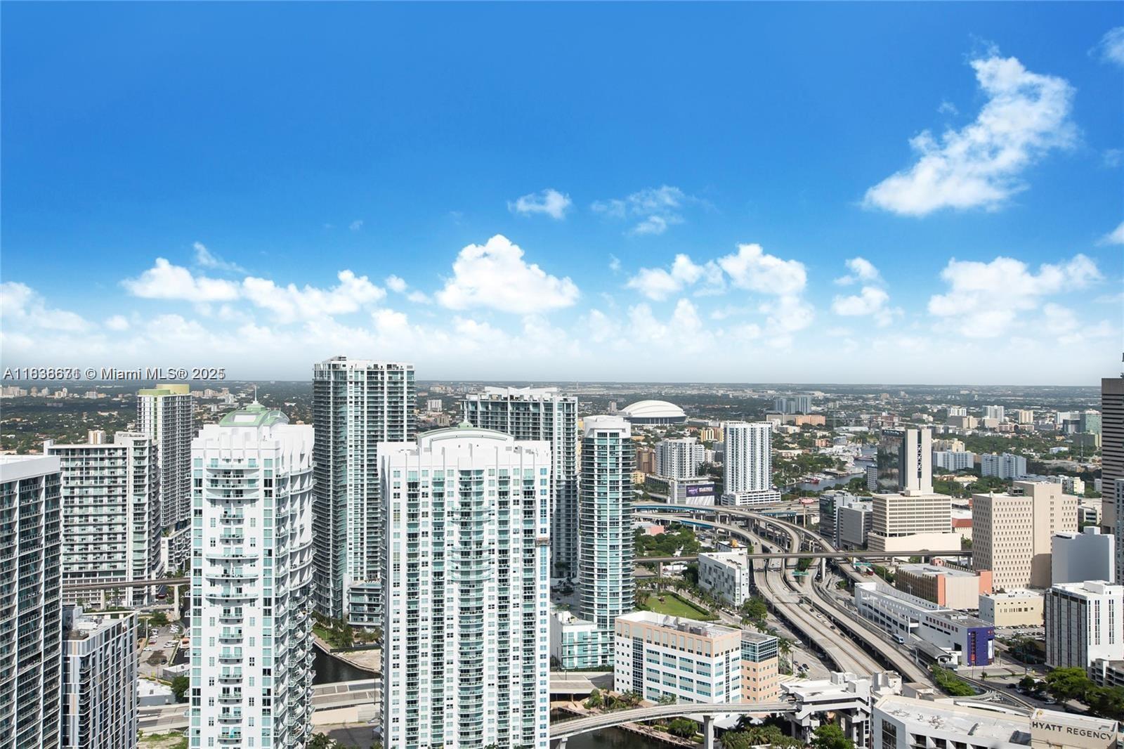 465 Brickell Ave # 4904