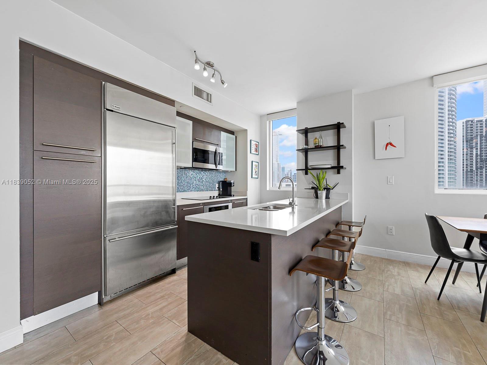 500 Brickell Ave # 2501