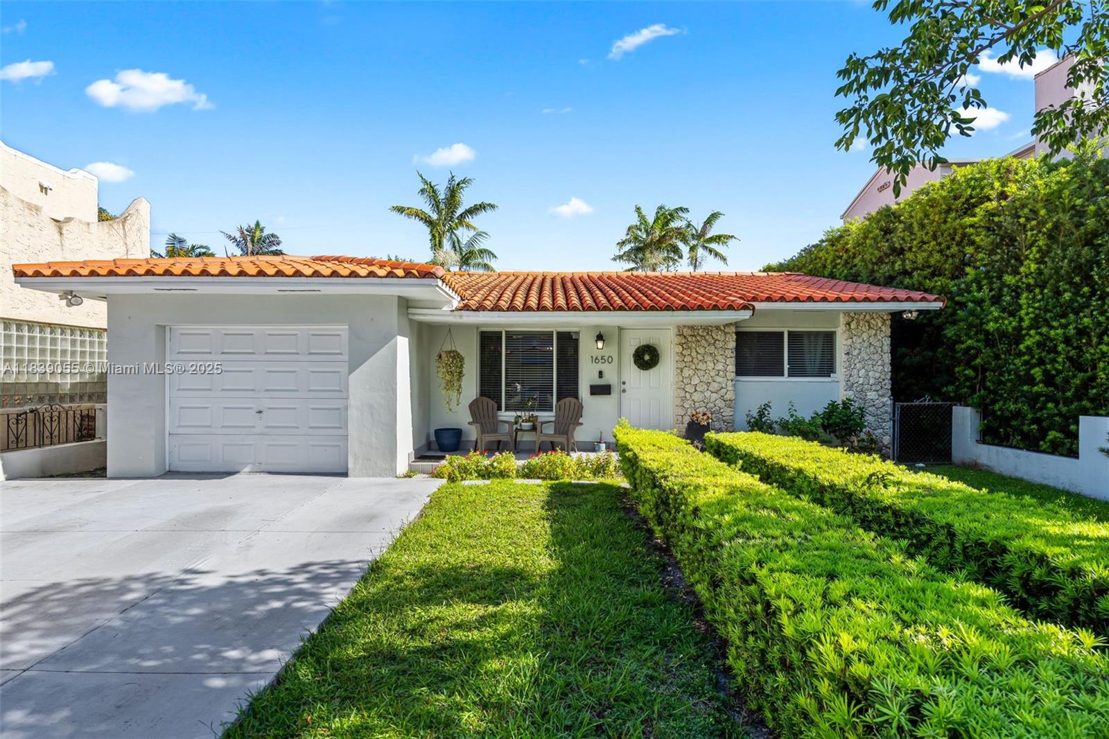 1650 SW 17th St