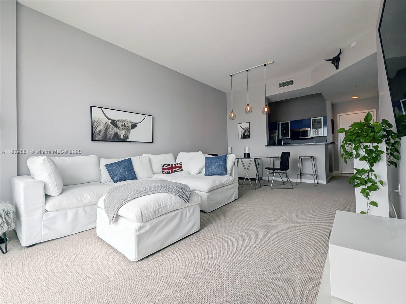 2775 NE 187th St Unit: PH10