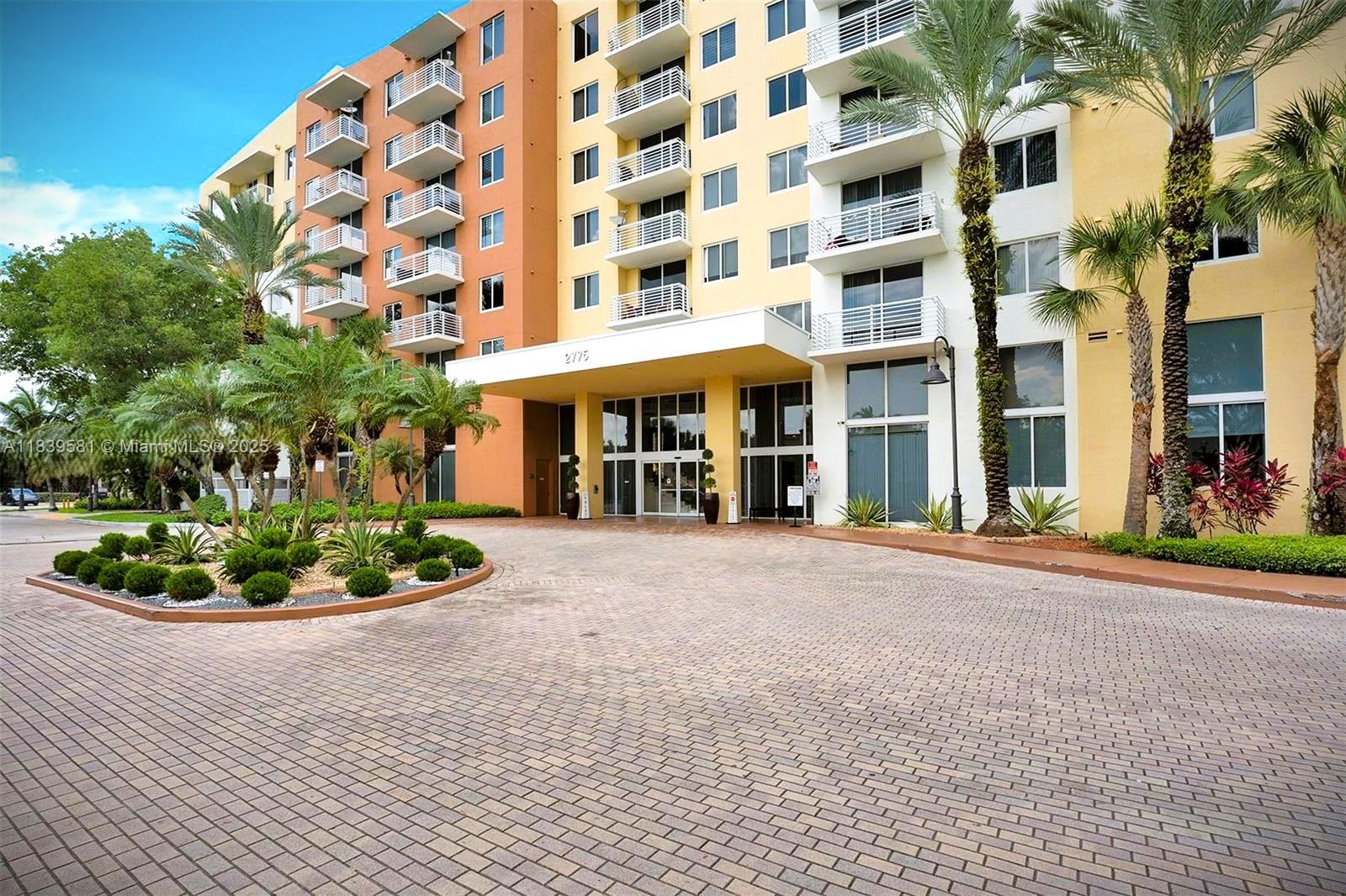 2775 NE 187th St Unit: PH10