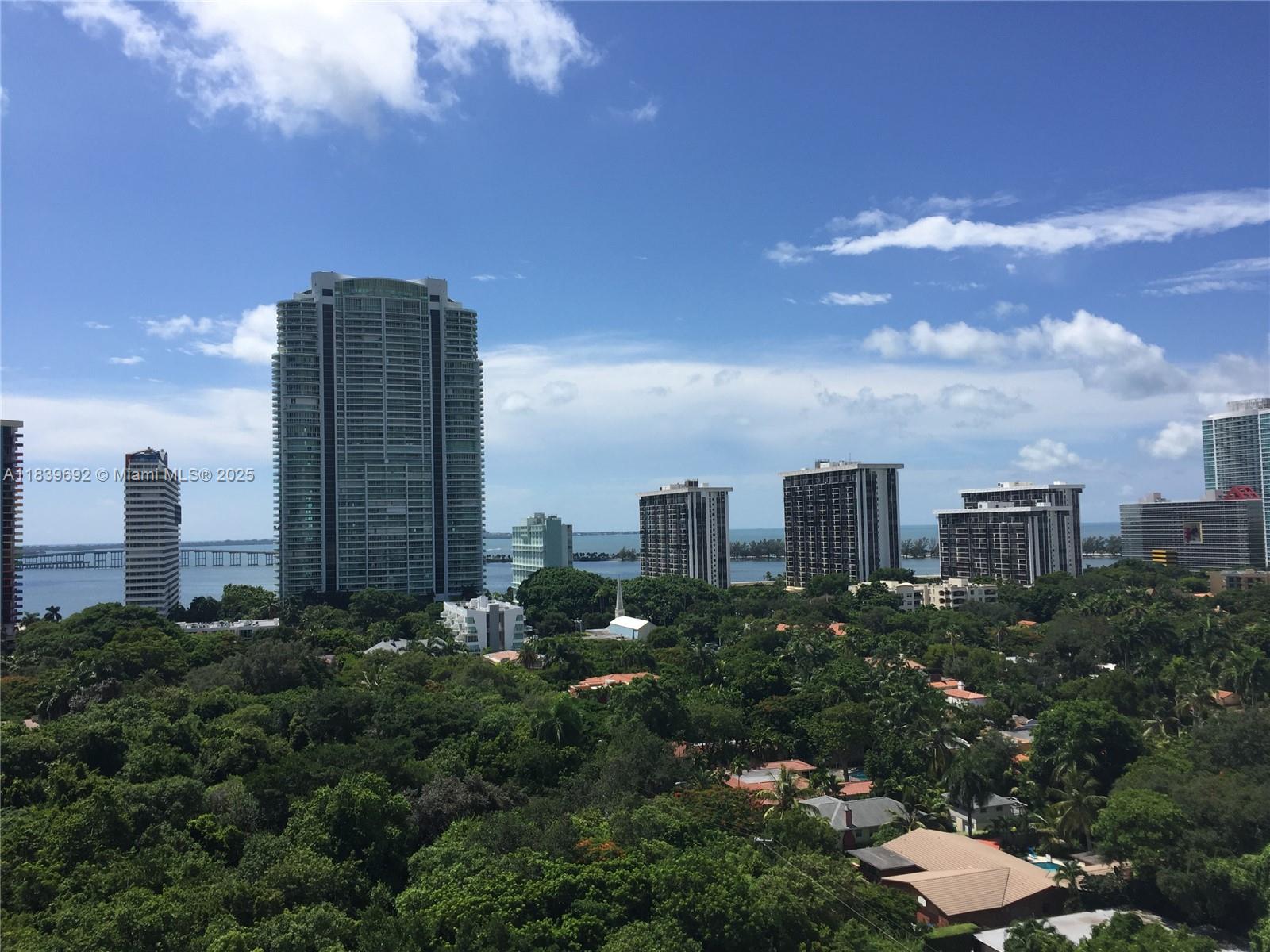 1600 SW 1st Ave # 813