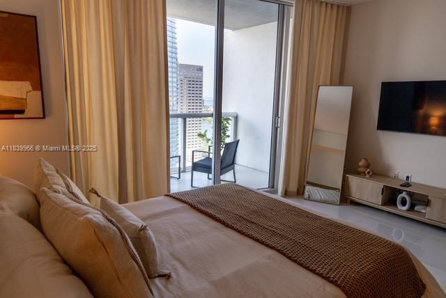 475 Brickell Ave # 3510