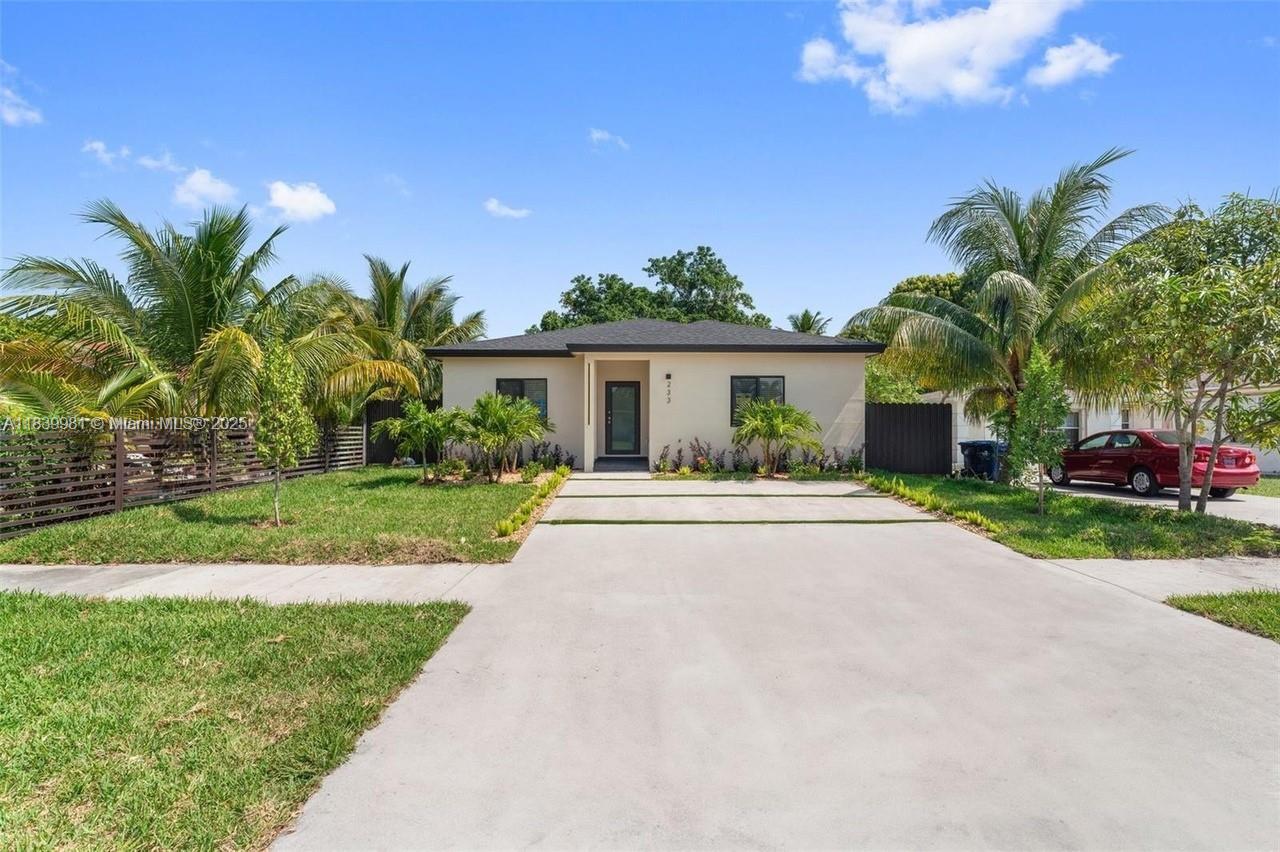 233 NW 120th St