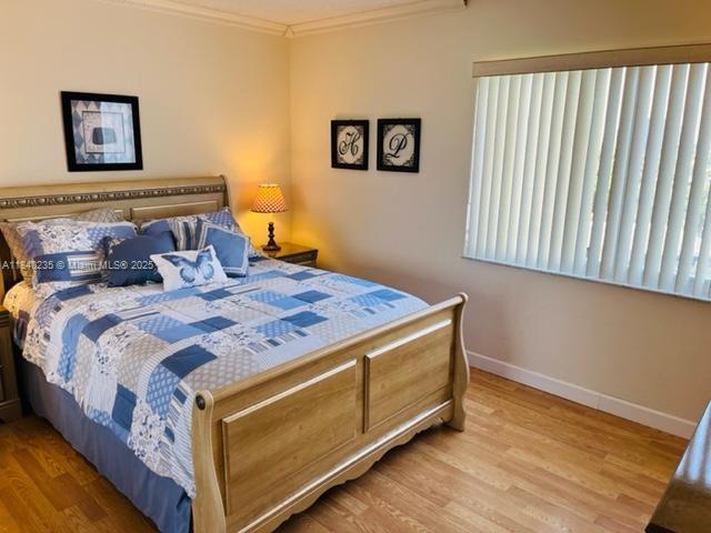 401 Golden Isles Dr # 809