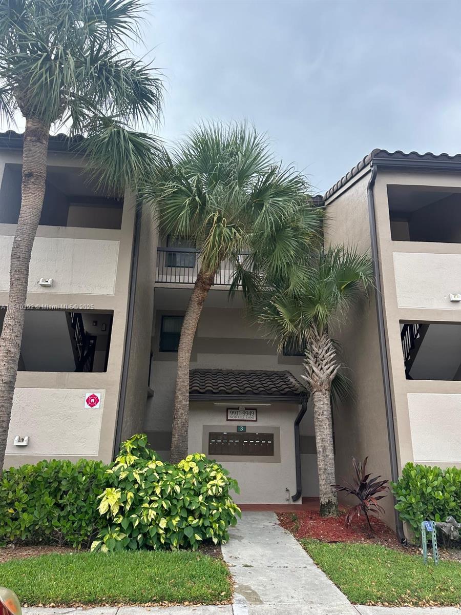 9941 Nob Hill Ln # 9941