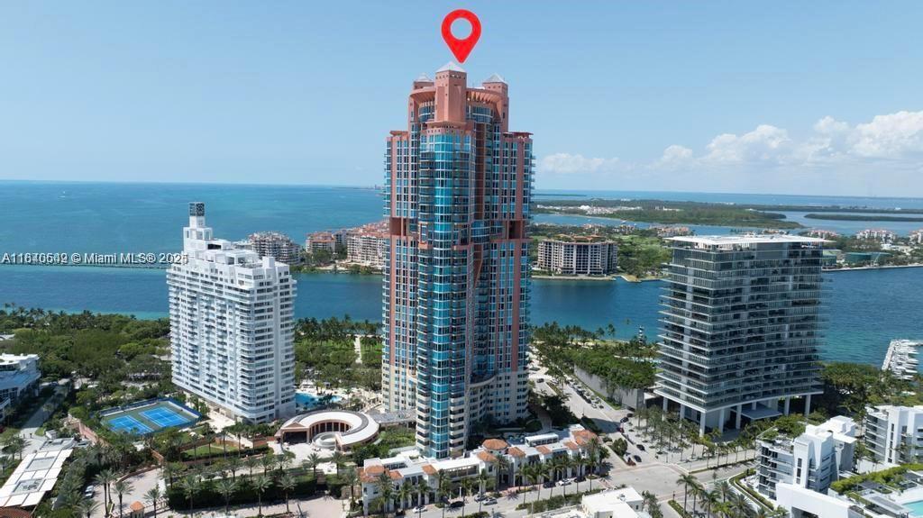 300 S Pointe Dr # 2201