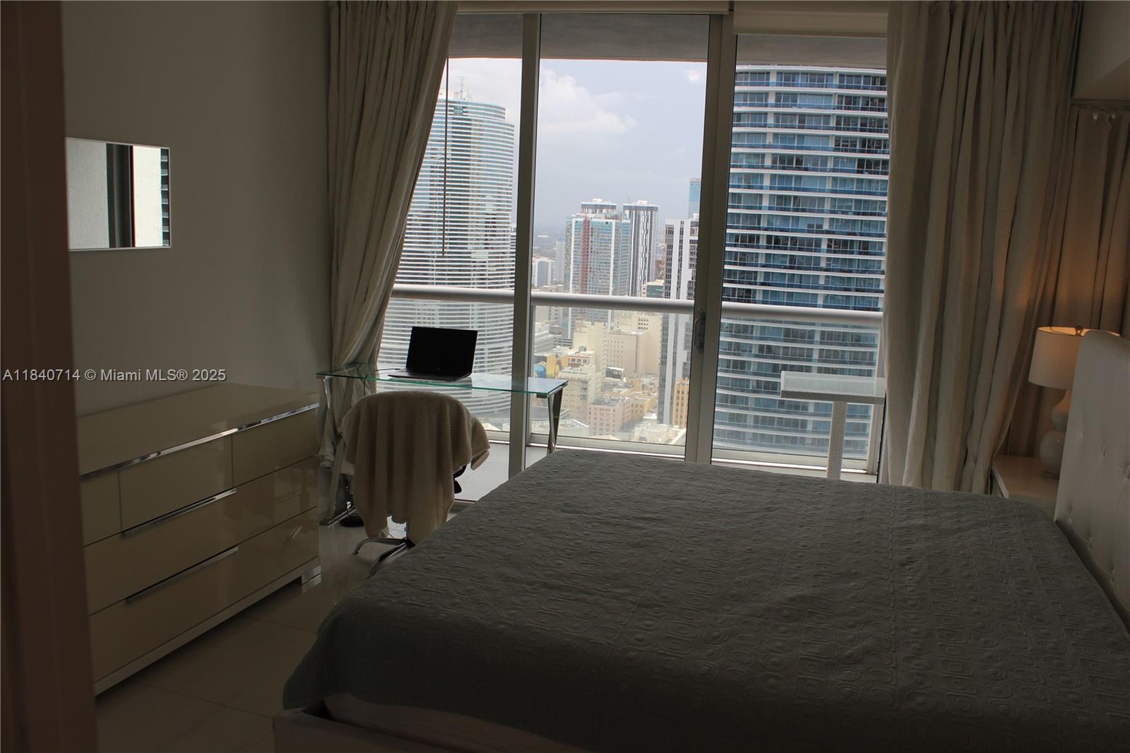 485 Brickell Ave # 4203