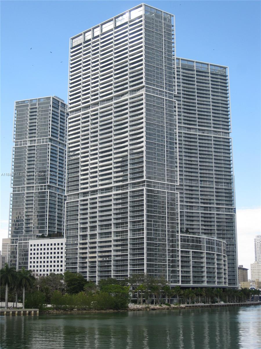485 Brickell Ave # 4203