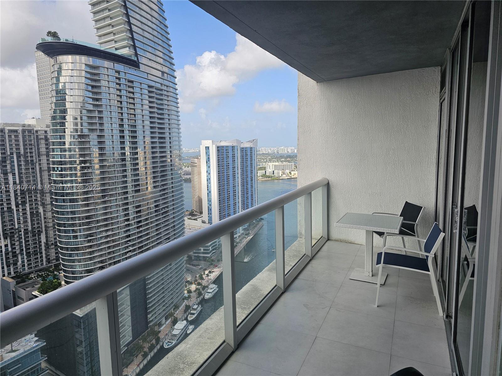 485 Brickell Ave # 4203
