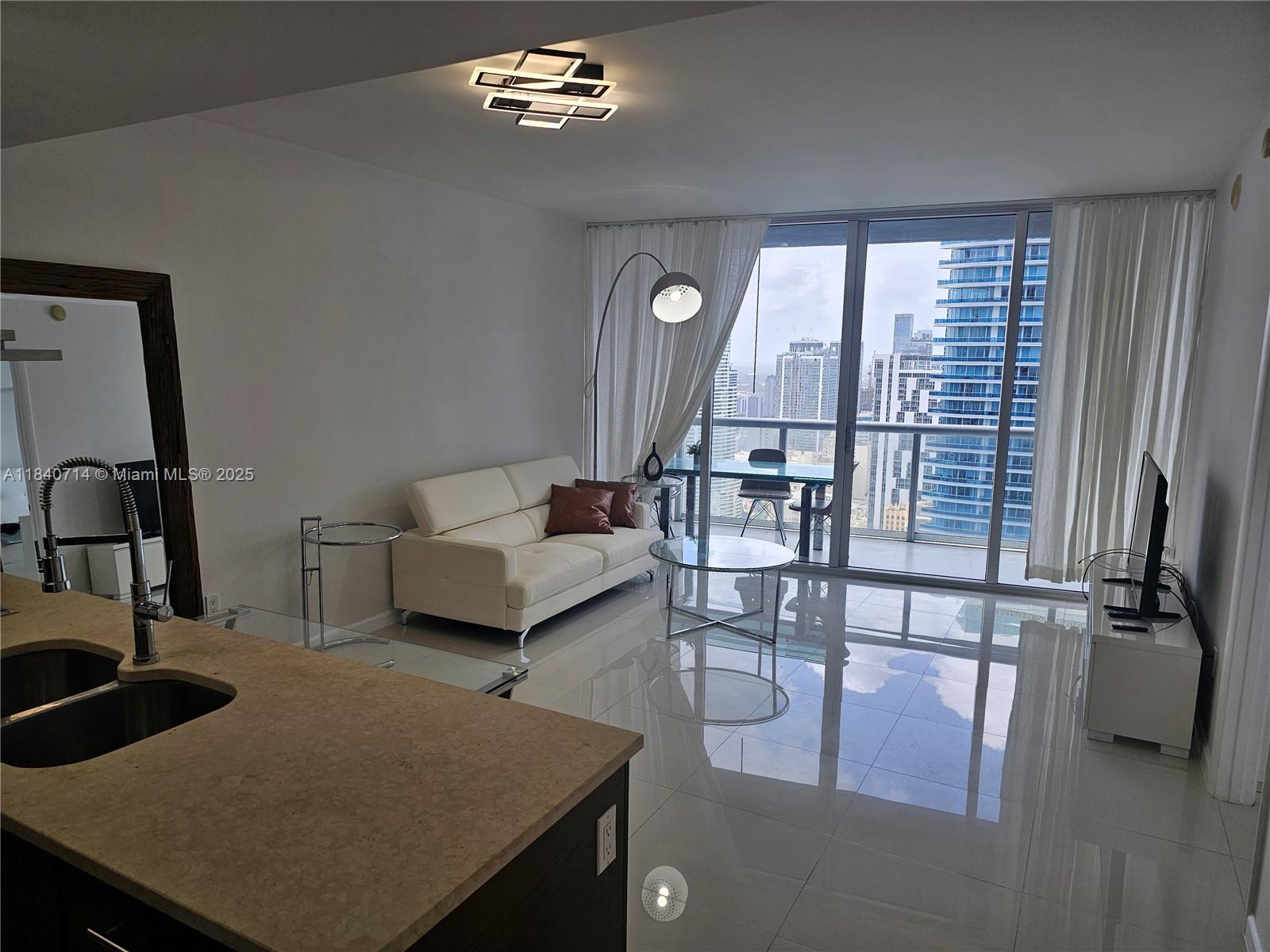 485 Brickell Ave # 4203