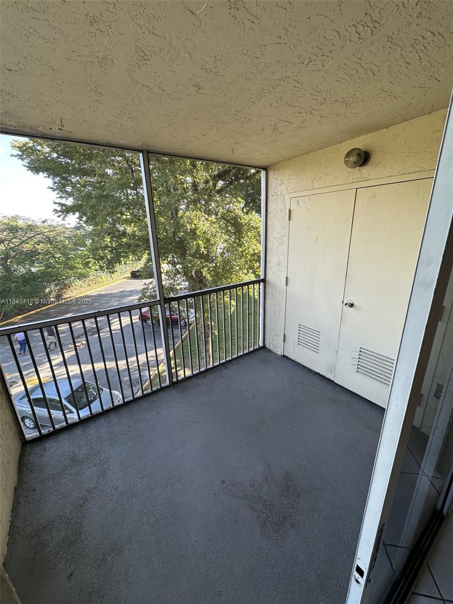 8363 Lake Dr # 301