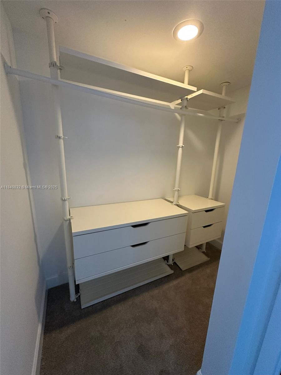 2641 N Flamingo Rd # 404N