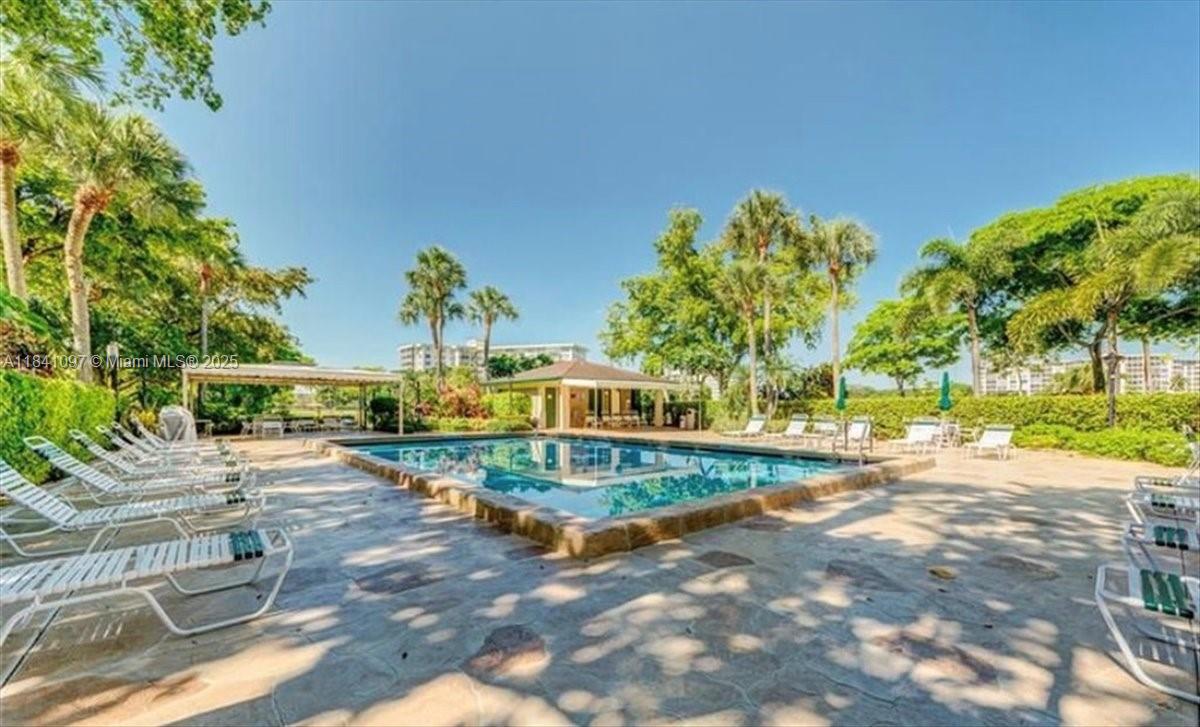 1000 E Cypress Dr