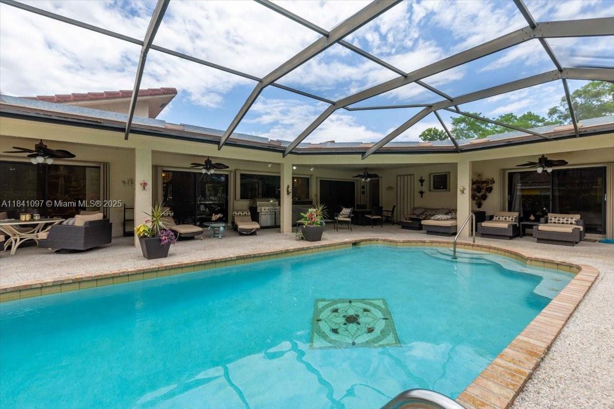 1000 E Cypress Dr