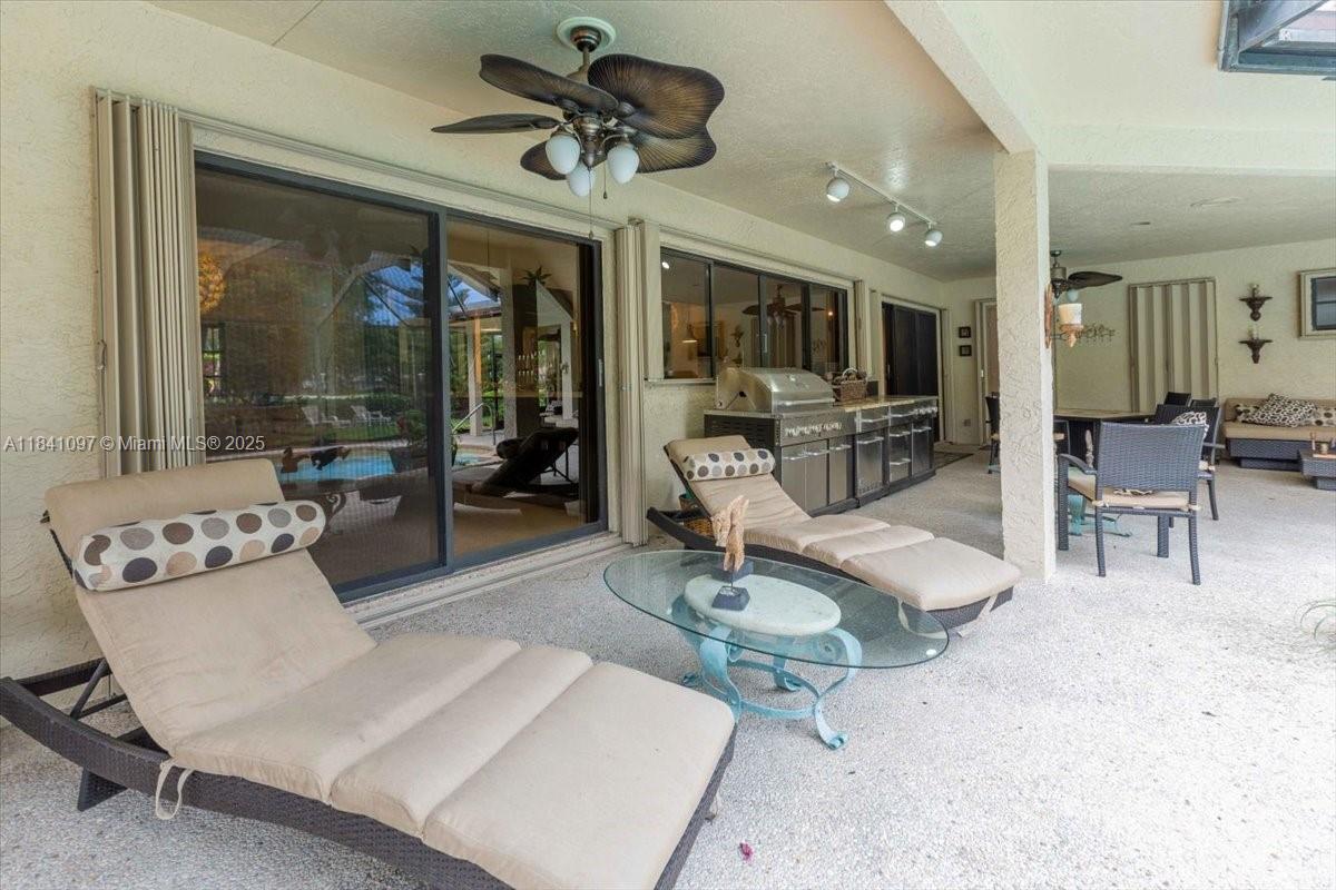 1000 E Cypress Dr