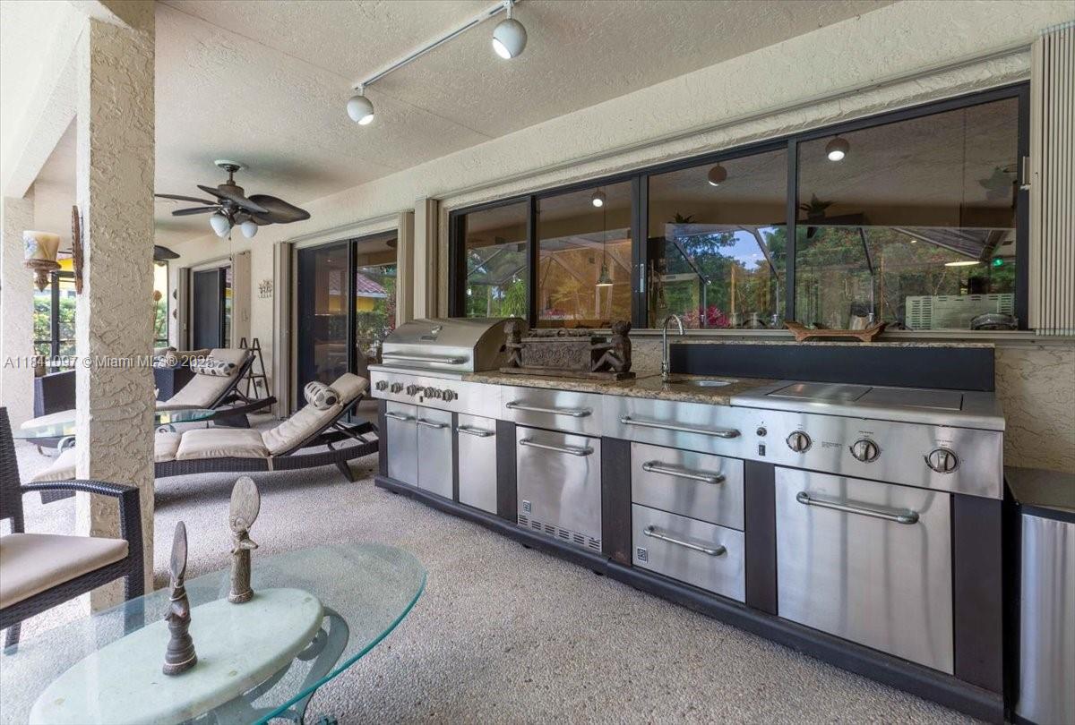 1000 E Cypress Dr