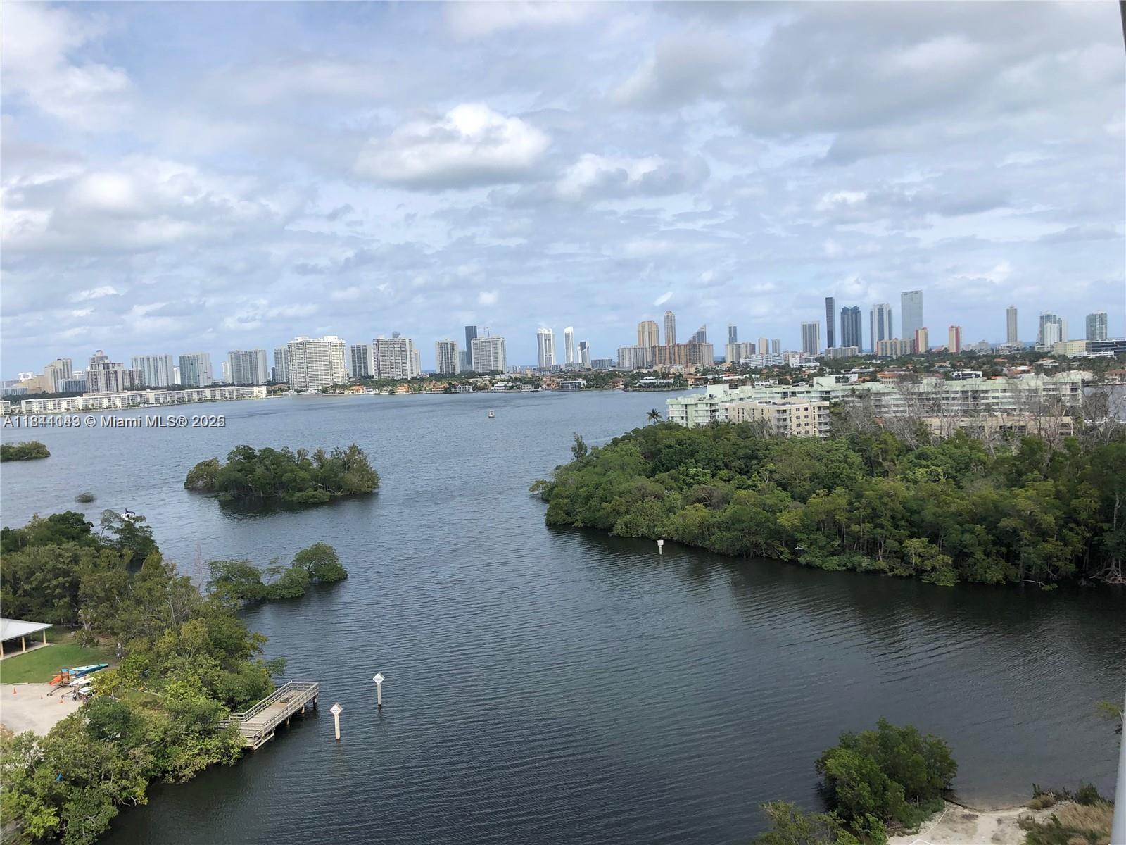 16385 Biscayne Blvd # 1205