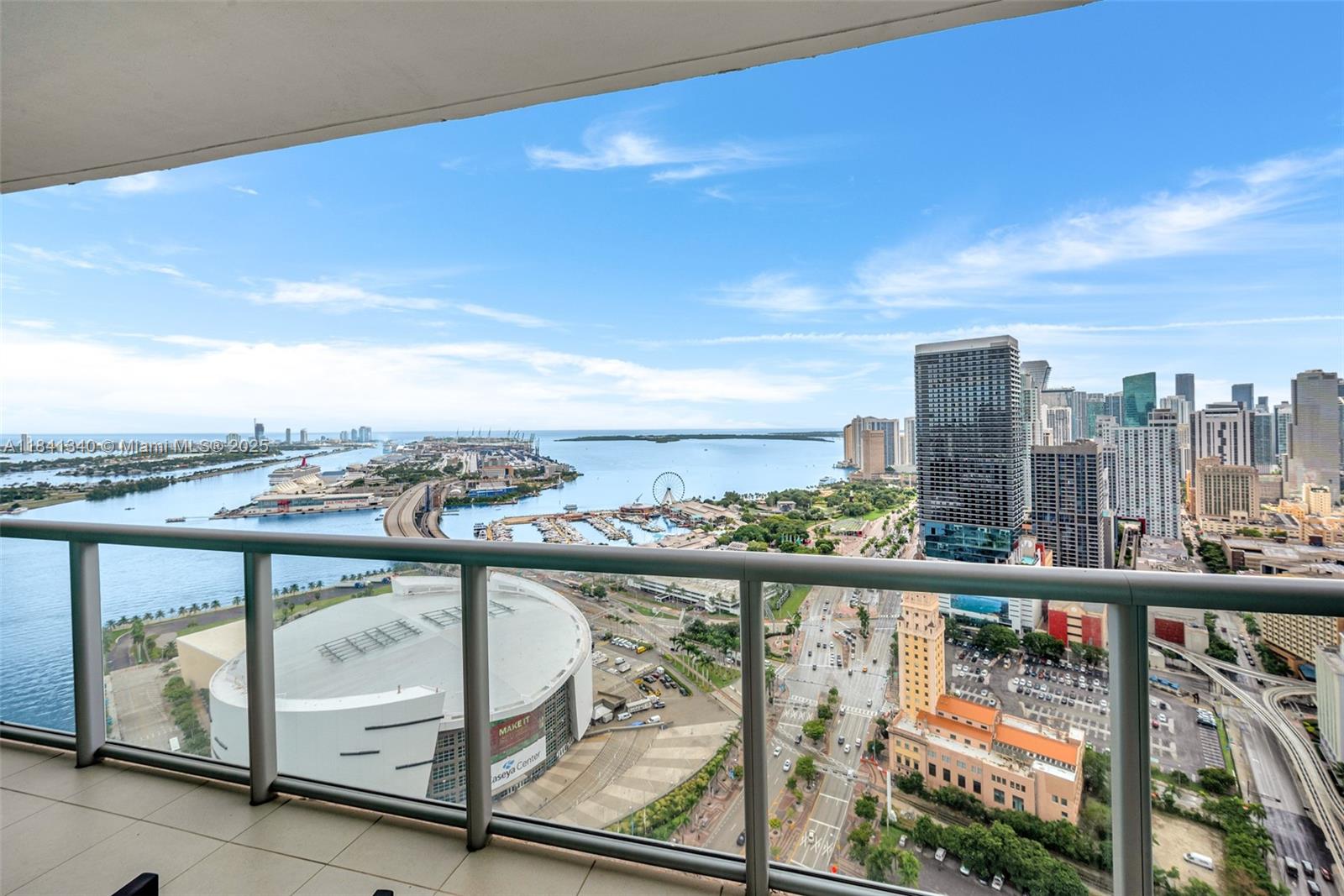 888 Biscayne Blvd # 4102