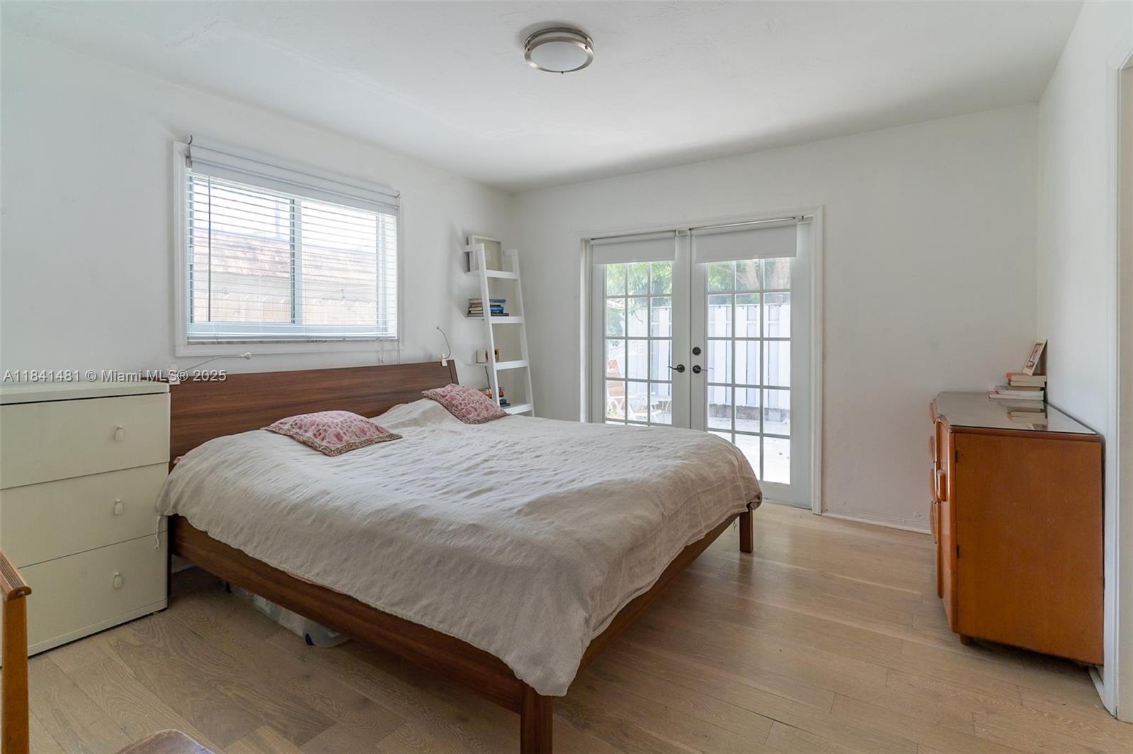 3165 Jackson Ave # 3
